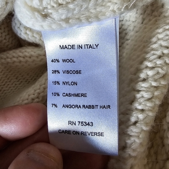 Mia MAI Wool and Cashmere blend Cardigan sweater Size Small - Picture 10 of 10